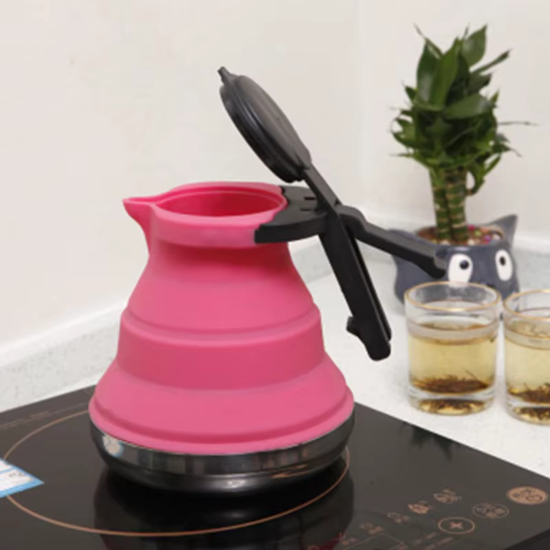 Bouilloire pliante en Silicone facile à transporter, cuisinière à gaz à fond en acier, chauffage de l'eau, marmite de cuisson, 1,5 l