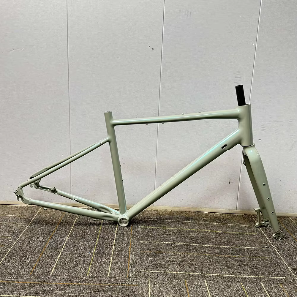 Cadre de vélo de gravier B.B 44x68mm O.L.D Avant 100mm/Arrière 135mm Frein à disque en alliage d'aluminium