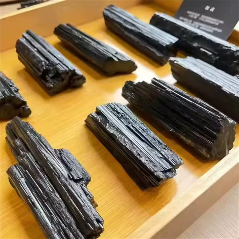 Tourmaline minérale de grande taille, pierre brute de Tourmaline noire brute naturelle pour la décoration, 1 pièce