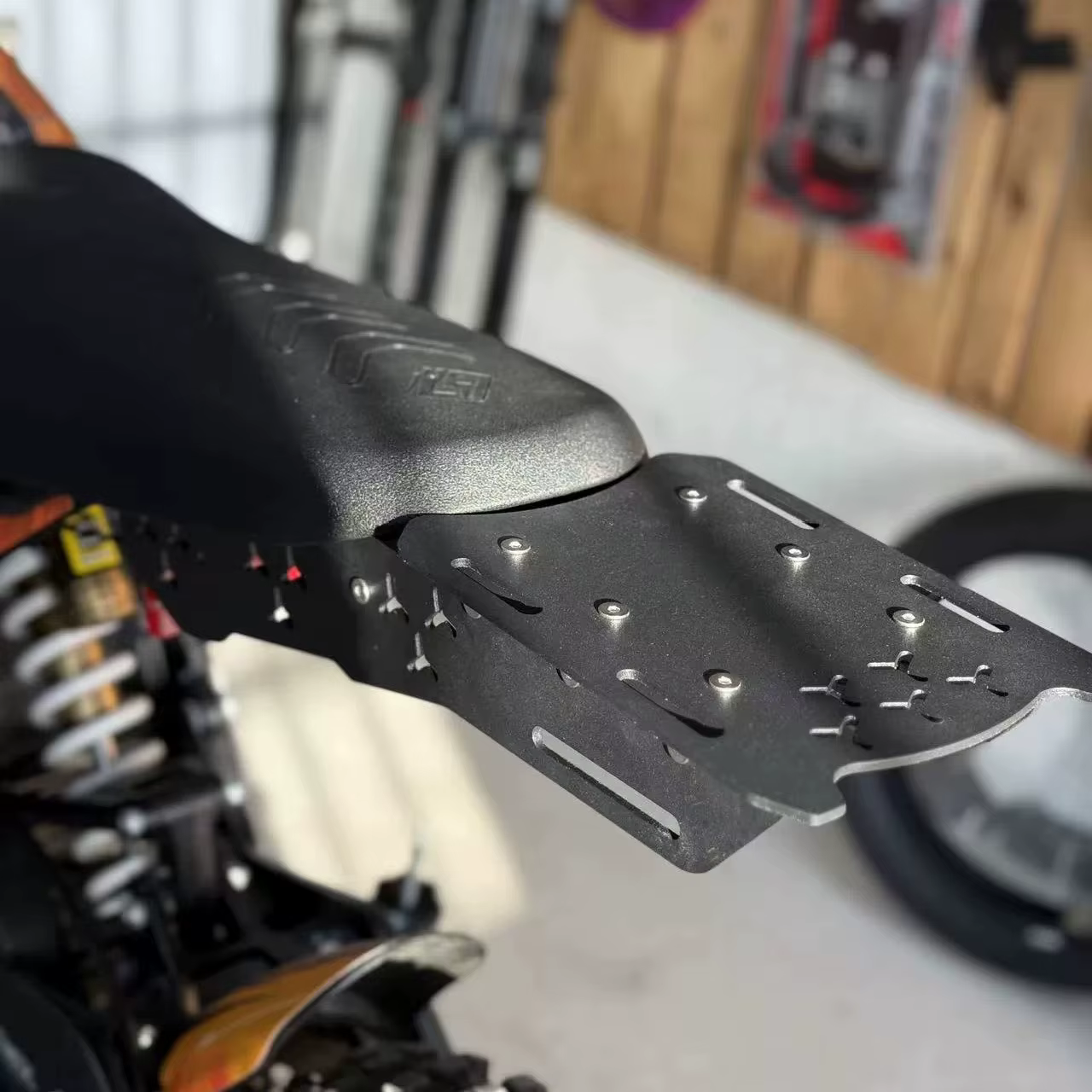 Porte-bagages pour moto électrique Surron Light Bee