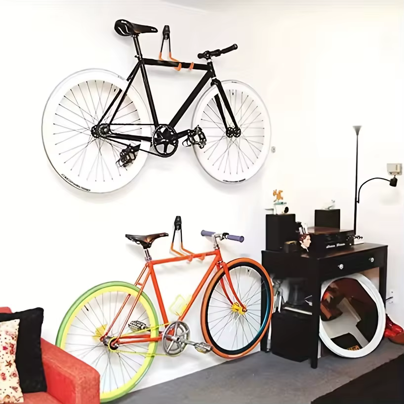 2 supports muraux pour vélos