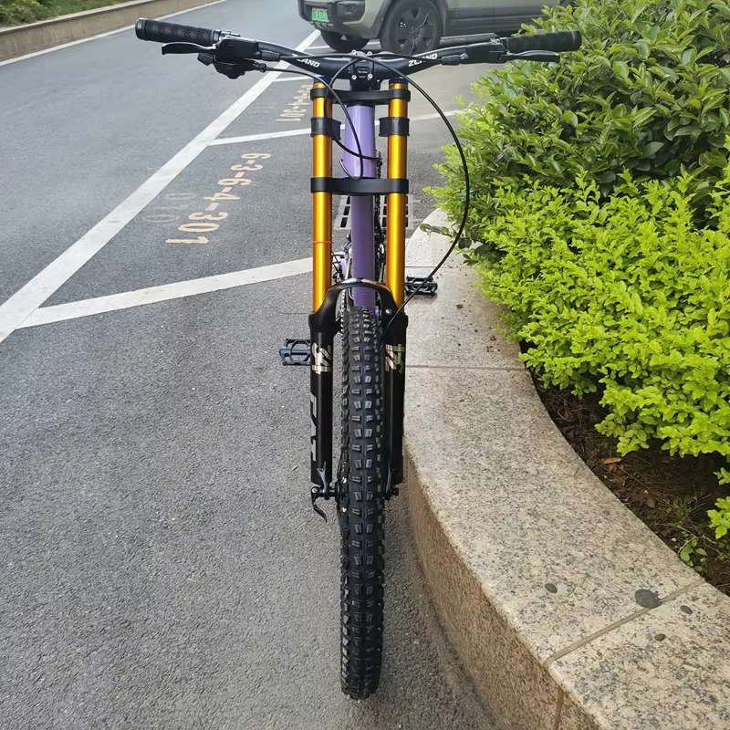 Vélo de montagne à suspension intégrale Kalosse