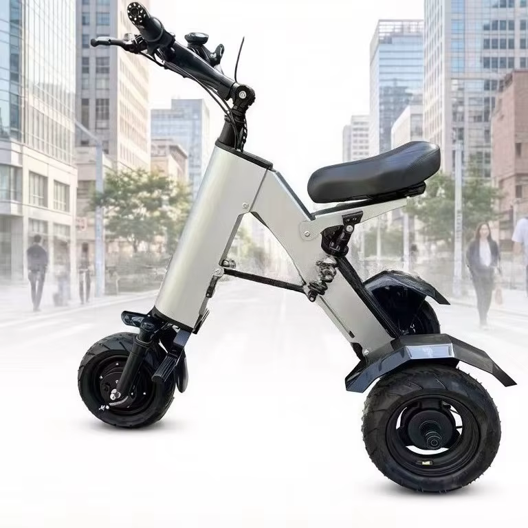 Tricycle électrique pliable léger de 17