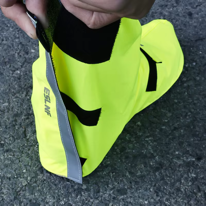 1 paire de couvre-chaussures de cyclisme épaissis