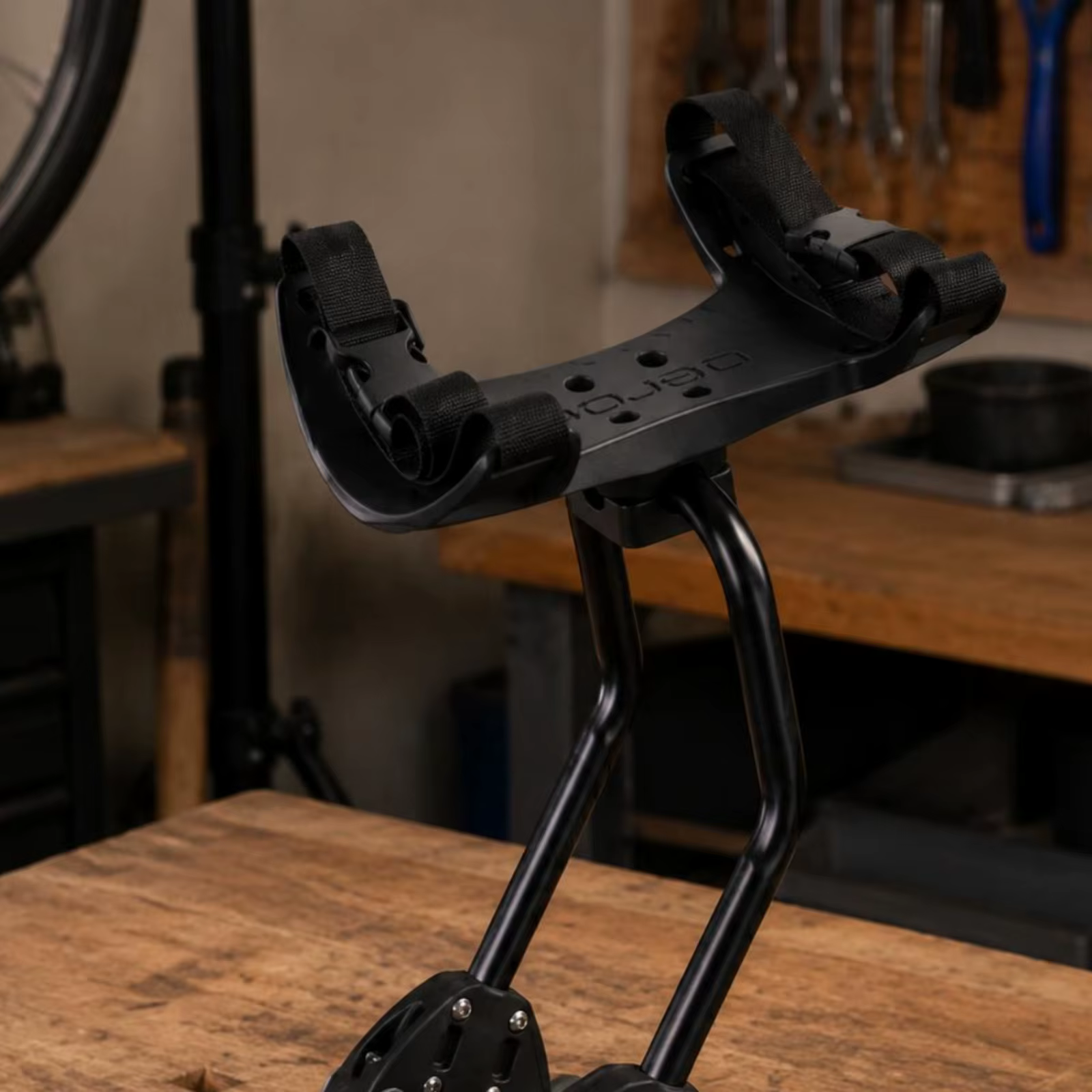 Porte-bagages arrière réglable pour vélo