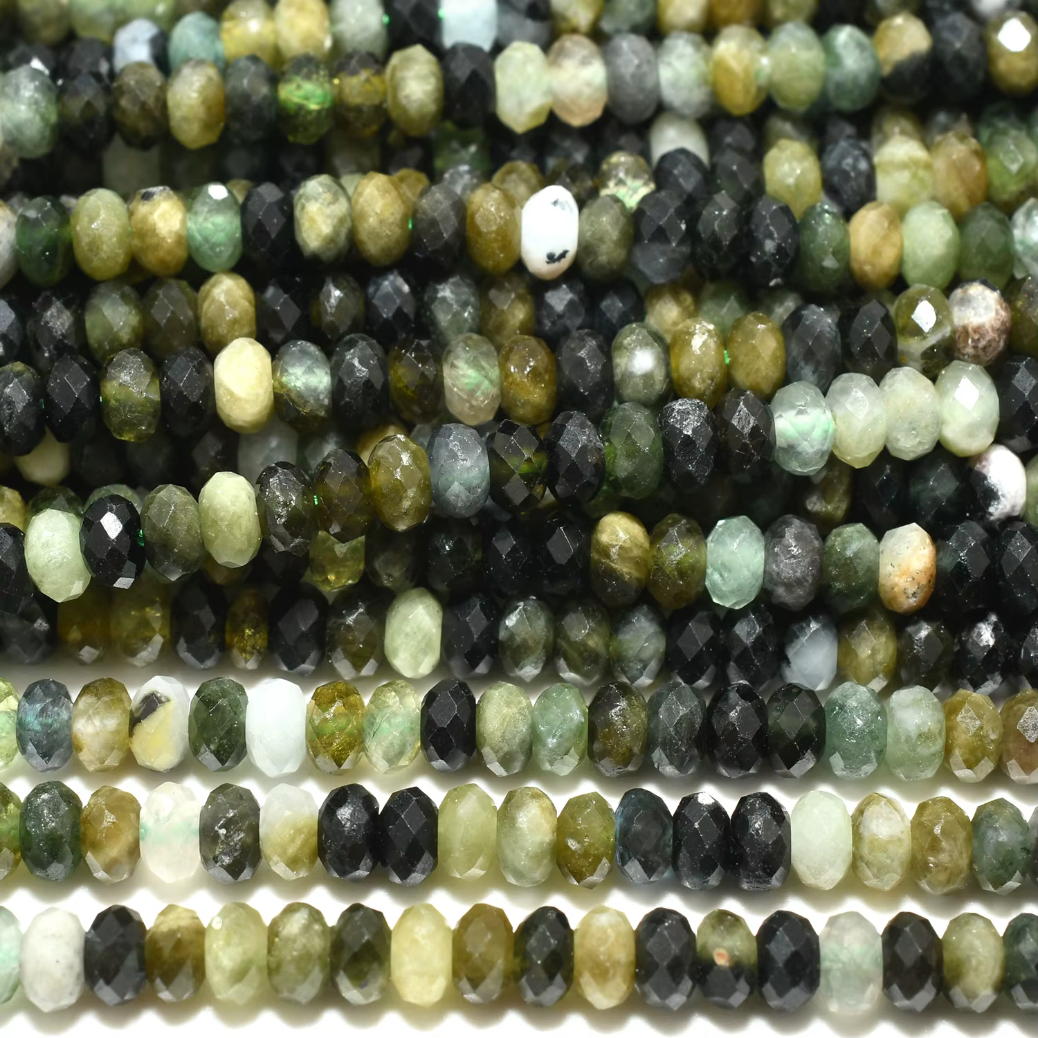 Perles rondelles à facettes en tourmaline verte-noire naturelle 2x3mm / 2,3x4mm
