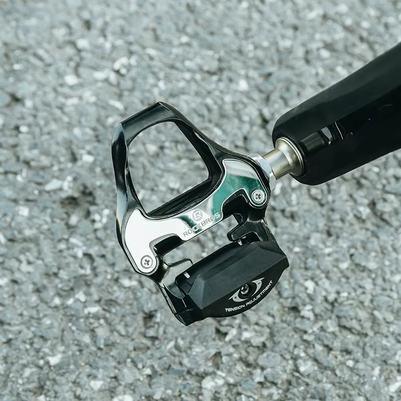 Pédales de vélo autobloquantes compatibles éventuelles