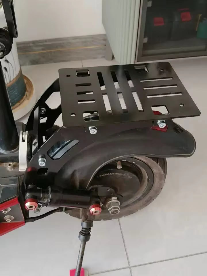 Porte-bagages arrière épaissi pour trottinette électrique Kugoo M4 Pro – Étagère de rangement