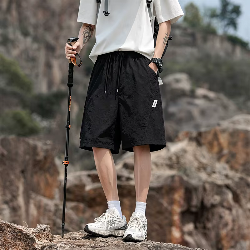 Shorts de trekking fins pour hommes, d'été, à séchage rapide, en soie glacée, avec cordon de serrage, style salopette ample, tendance mode