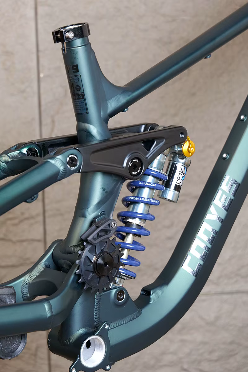 Cadre de vélo en aluminium à suspension intégrale
