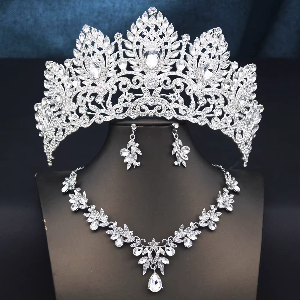 Parures de bijoux de mariée de luxe pour femmes : collier, boucles d'oreilles et couronne de princesse, accessoires de costume
