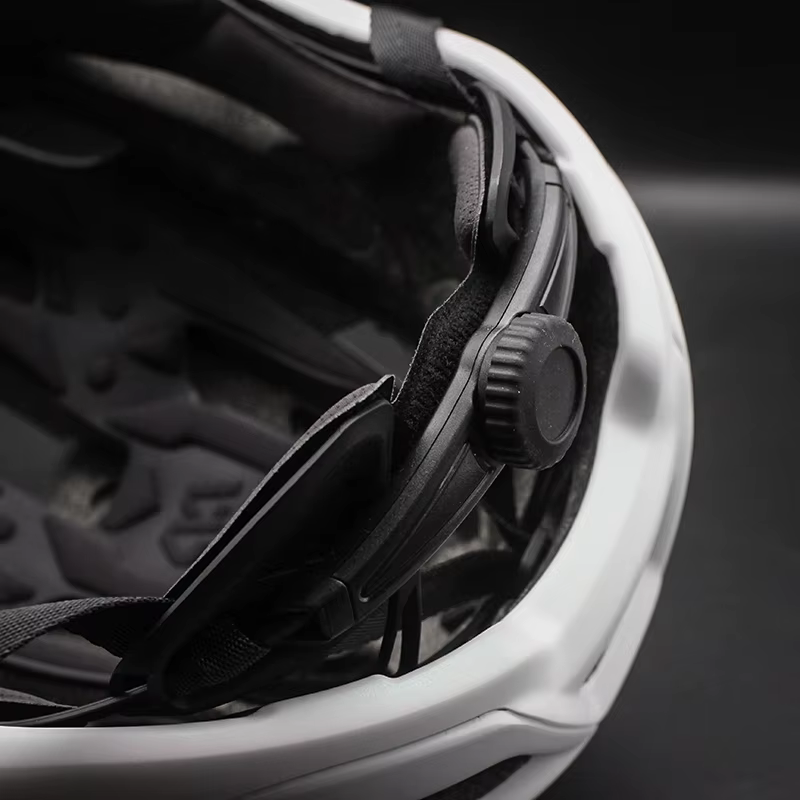 Casque de cyclisme aérodynamique pour homme et femme